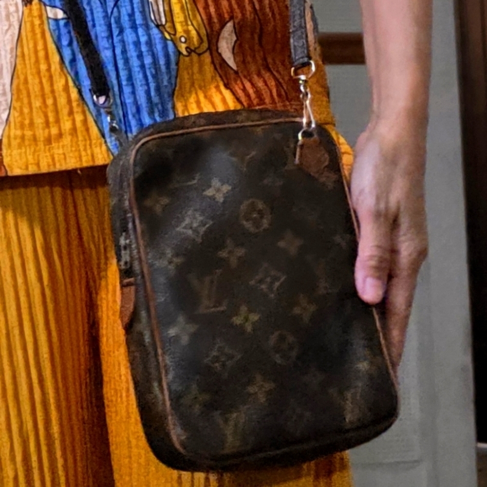 Authentic Louis Vuitton Brown Crossbody Bag From JAPAN - Picture 5 of 12
